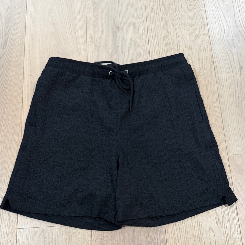 PacSun Men’s Black Textured Shorts Size Mesium